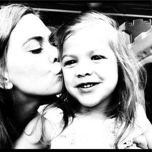 Meet your Posher, Joan